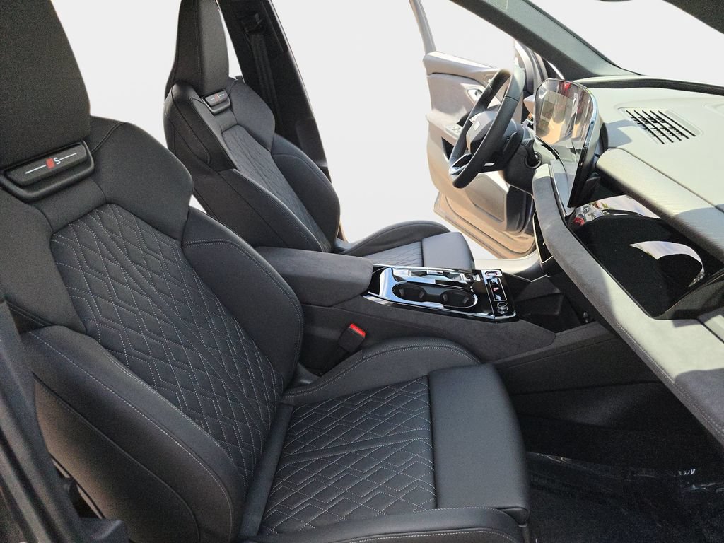 New 2027 Audi SQ6 e-tron Premium Plus AWD/4WD image 10