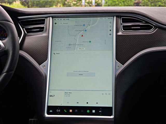 Used 2015 Tesla Model S P90D AWD/4WD image 3