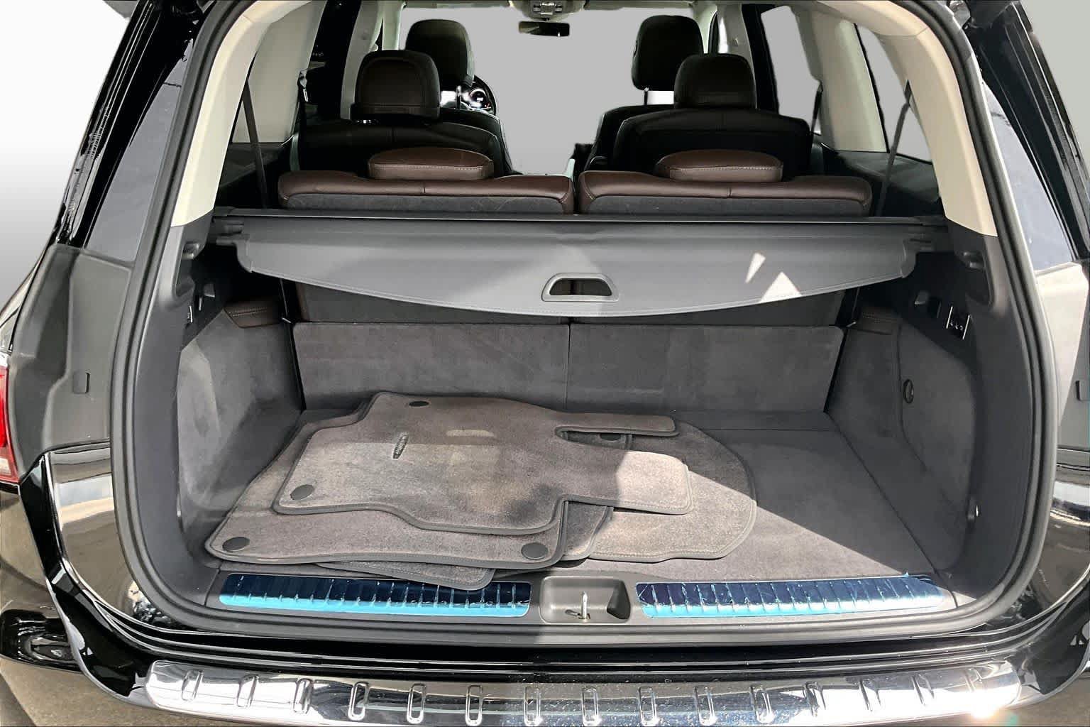 Used 2020 Mercedes-Benz GLS 450 4MATIC image 37