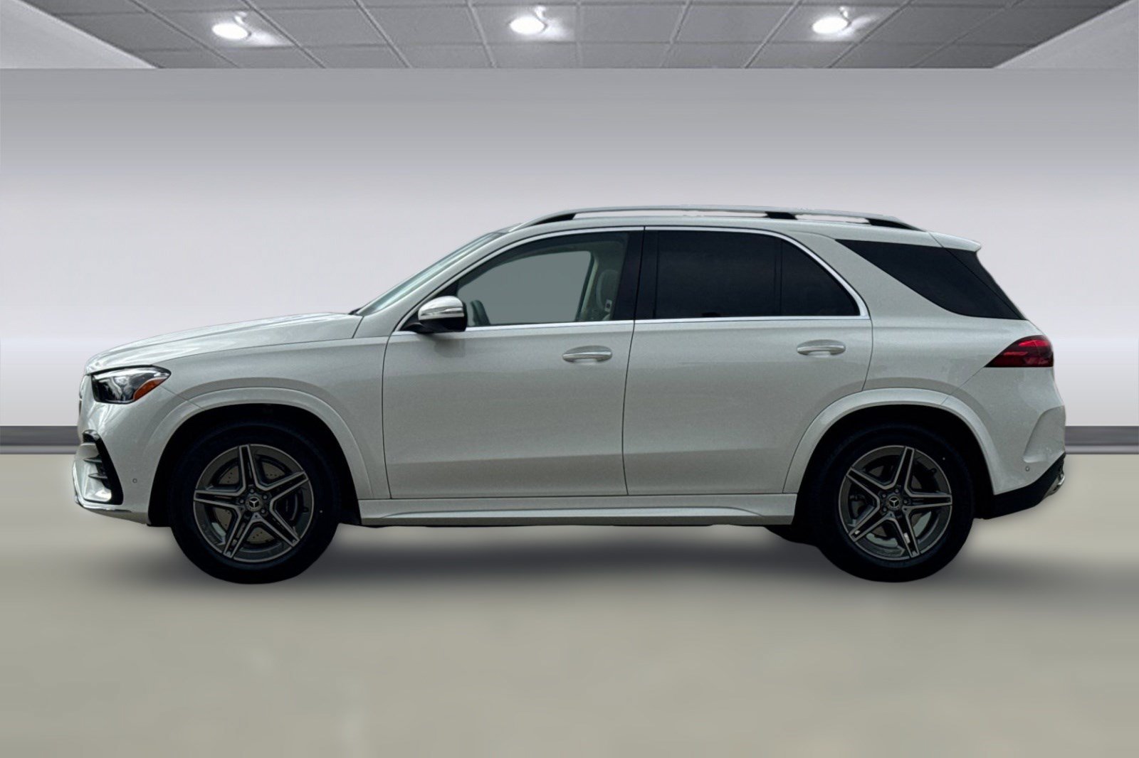 New 2026 Mercedes-Benz GLE 450 4MATIC image 2
