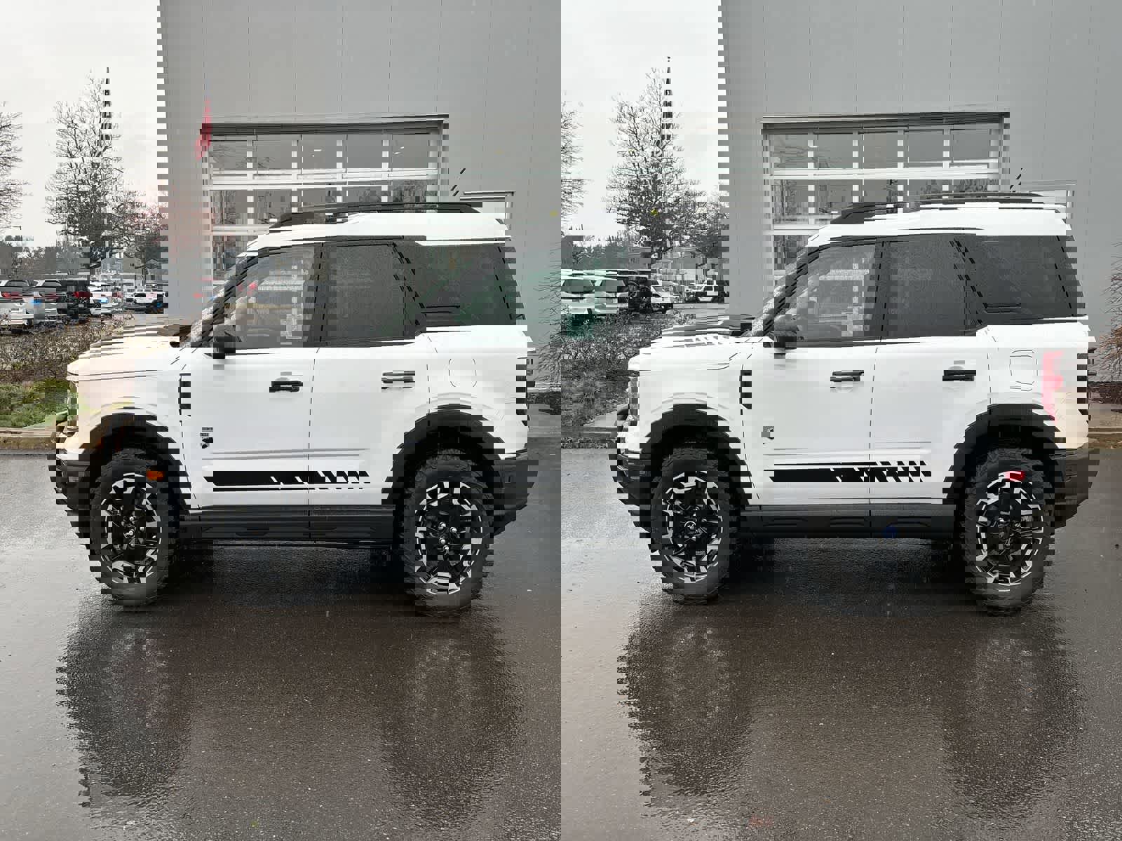 Used 2024 Ford Bronco Sport Big Bend image 2