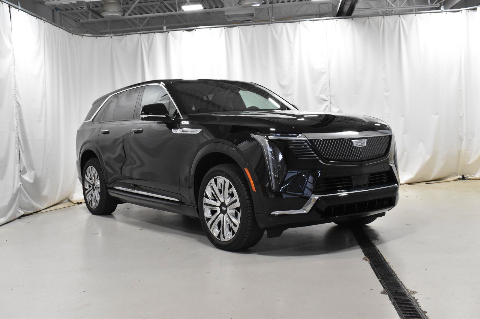 New 2025 Cadillac Escalade IQ Luxury 1 w/ LPO, Radiant Package image 20