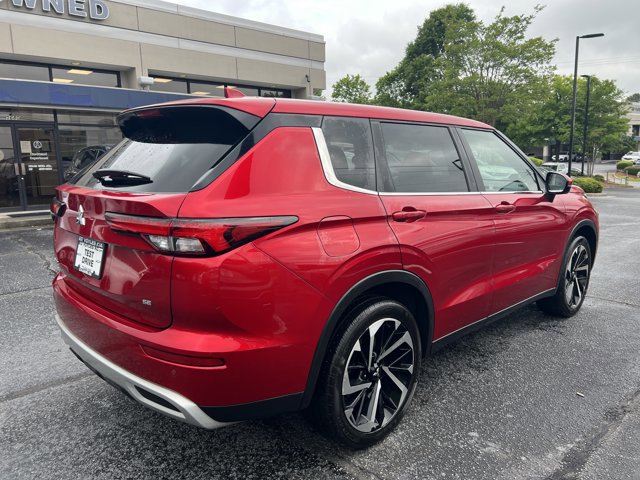 Used 2023 Mitsubishi Outlander SE FWD image 5