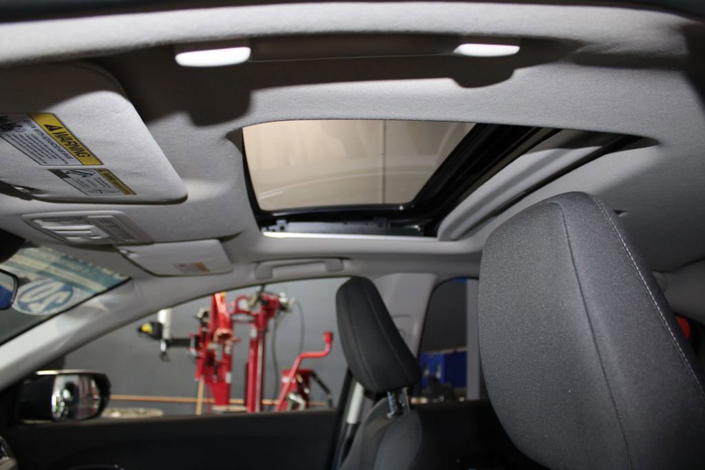 Used 2020 Honda HR-V EX image 39