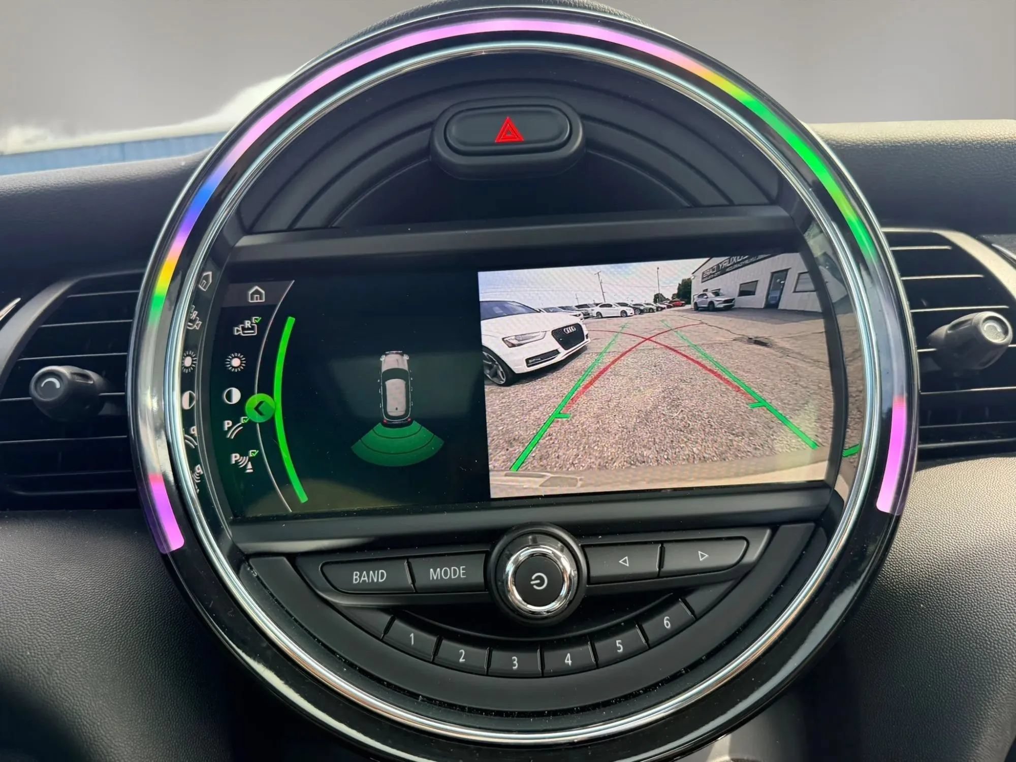 Used 2019 MINI Cooper 4-Door Hardtop FWD image 20