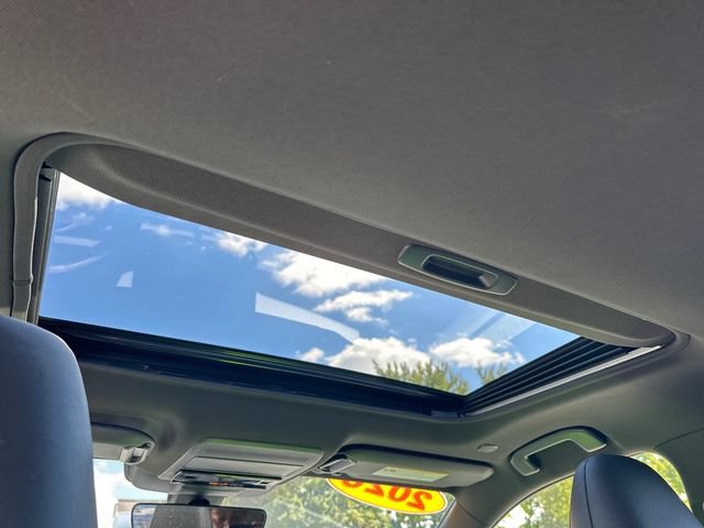 Used 2026 Toyota RAV4 XSE w/ Weather Package AWD/4WD image 13