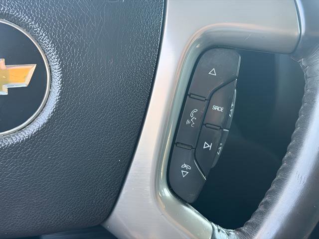 Used 2013 Chevrolet Avalanche LTZ image 30