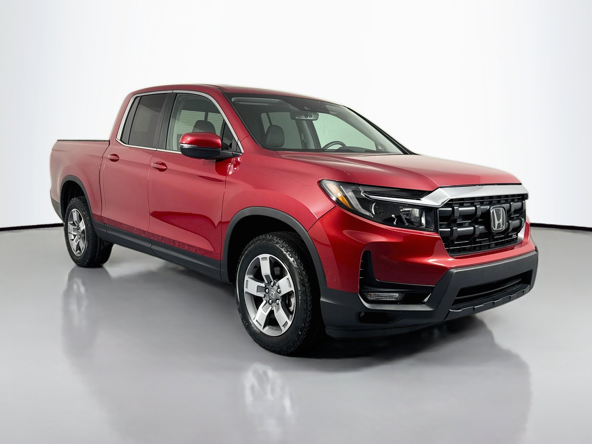 Certified 2024 Honda Ridgeline RTL image 3