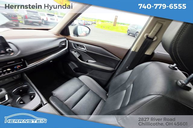 Used 2021 Nissan Rogue SL FWD image 11