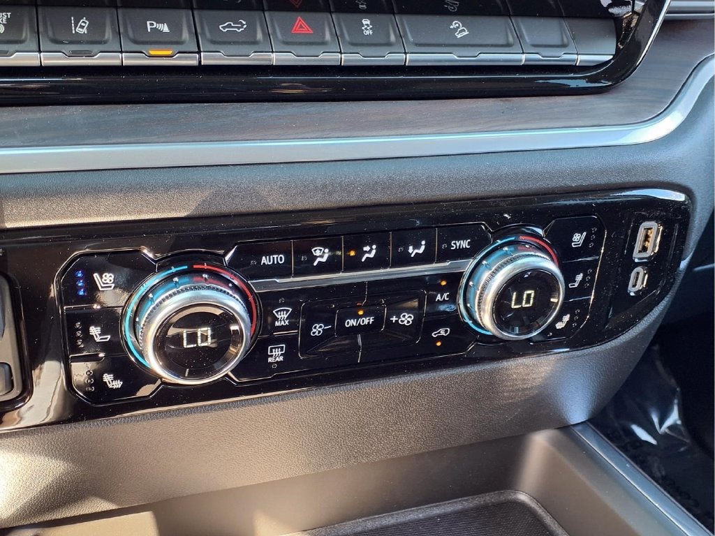 New 2026 GMC Sierra 2500 SLT w/ SLT Premium Package AWD/4WD image 8
