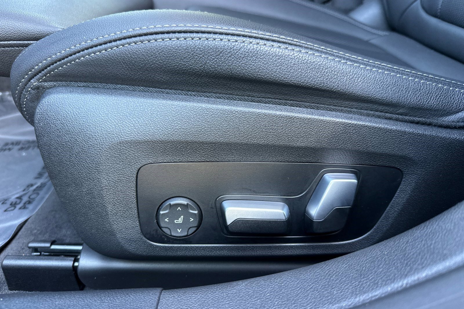 Certified 2023 BMW i4 eDrive40 RWD image 14