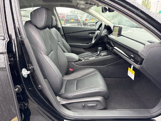 New 2026 Honda Accord Touring image 11