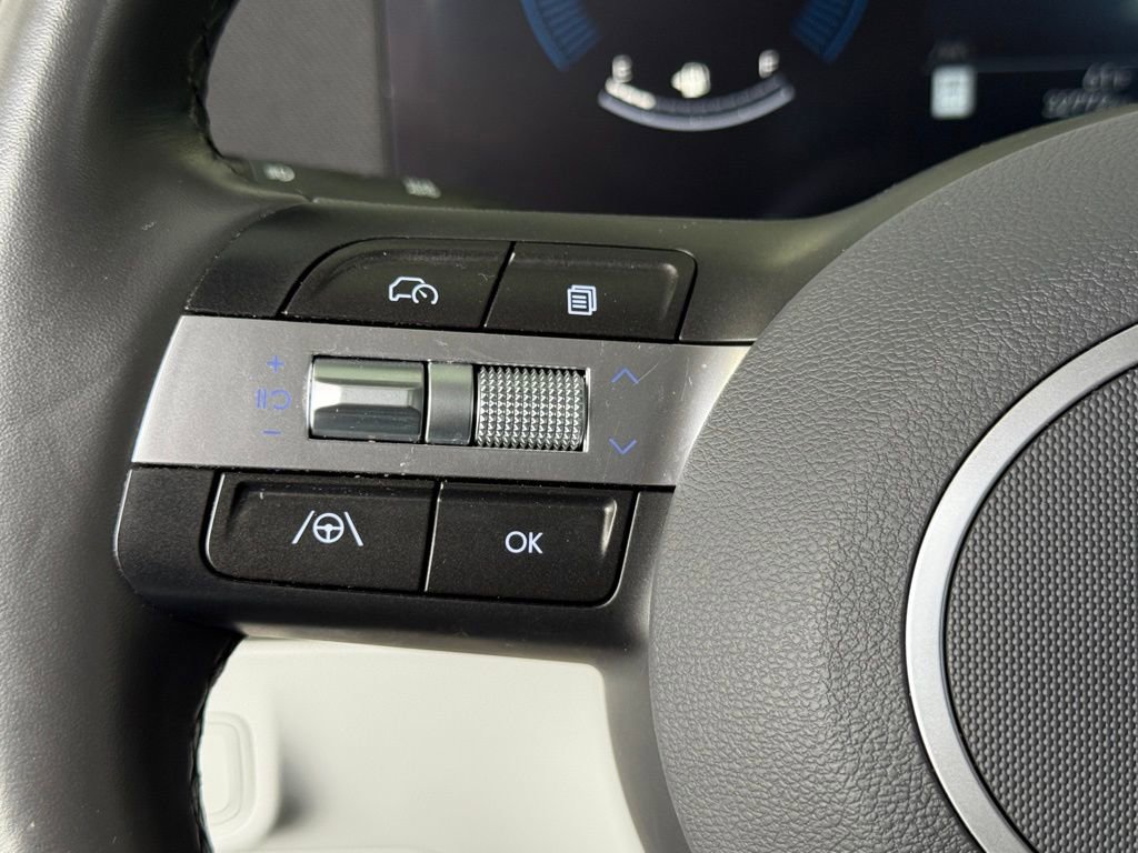 Used 2024 Hyundai Kona SEL image 28