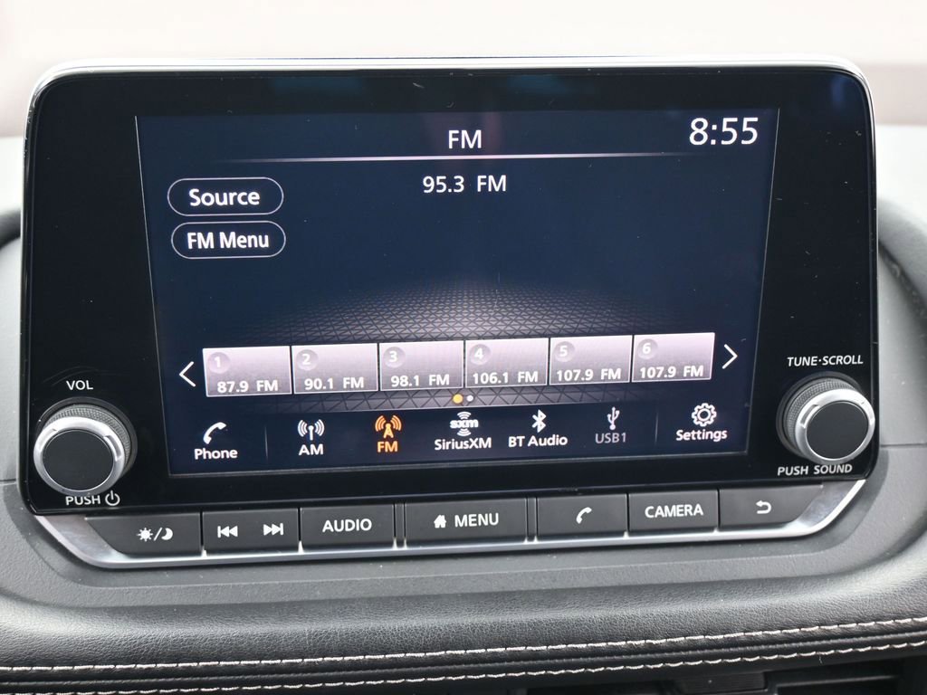 Used 2023 Nissan Rogue S image 23