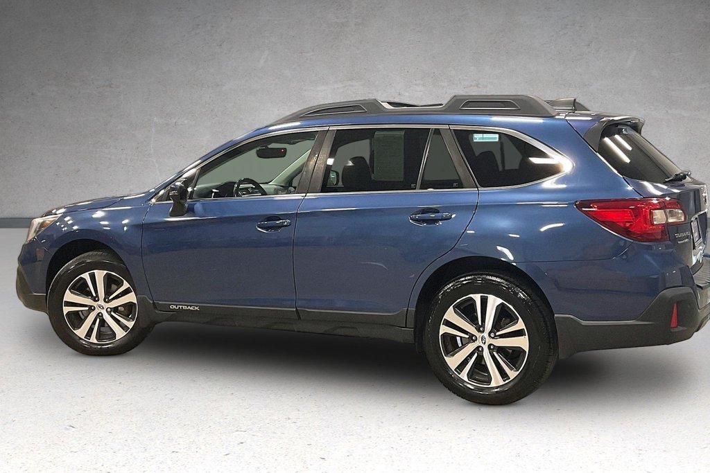 Used 2019 Subaru Outback 2.5i Limited AWD/4WD image 4