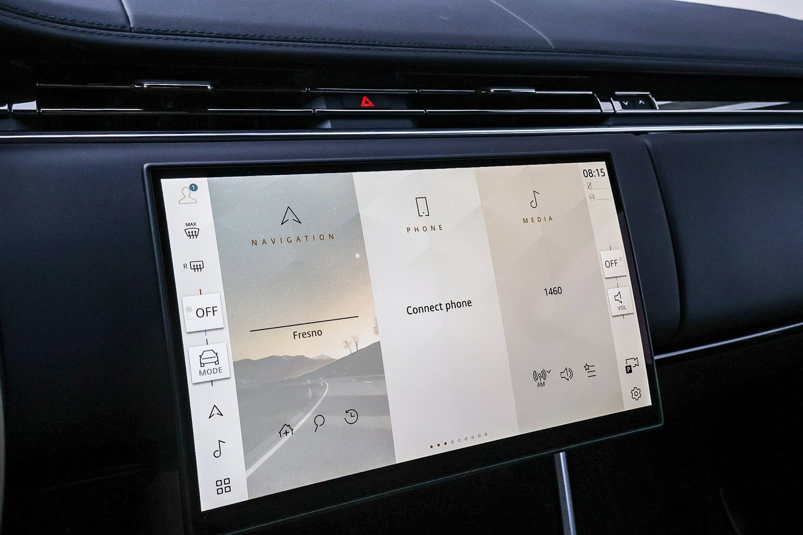 New 2025 Land Rover Range Rover SE image 34