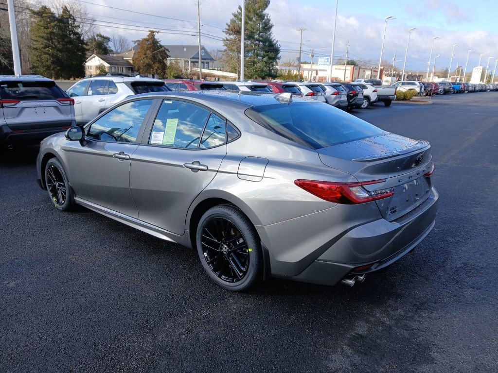 New 2026 Toyota Camry SE image 3