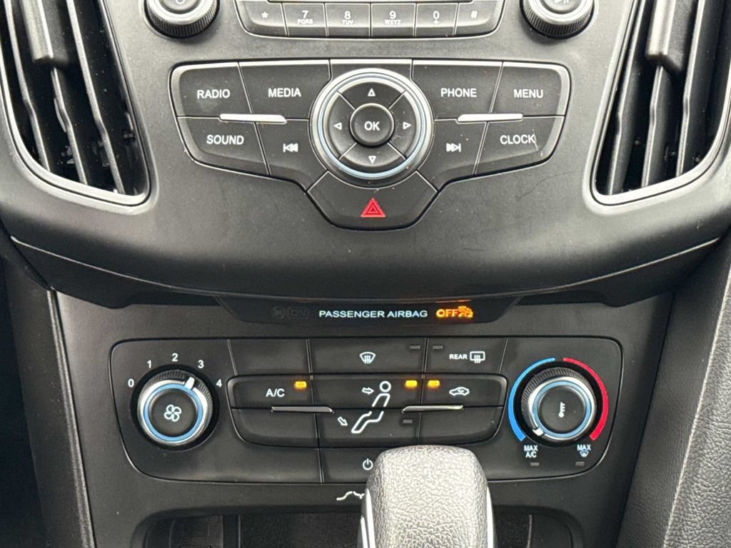 Used 2017 Ford Focus S FWD image 16