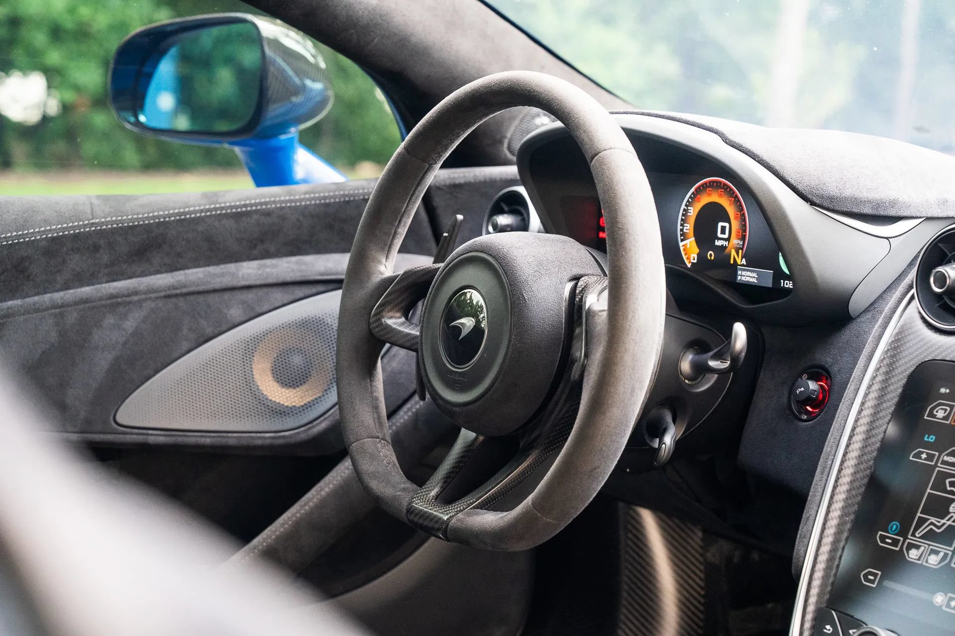 Used 2019 McLaren 600LT RWD image 34