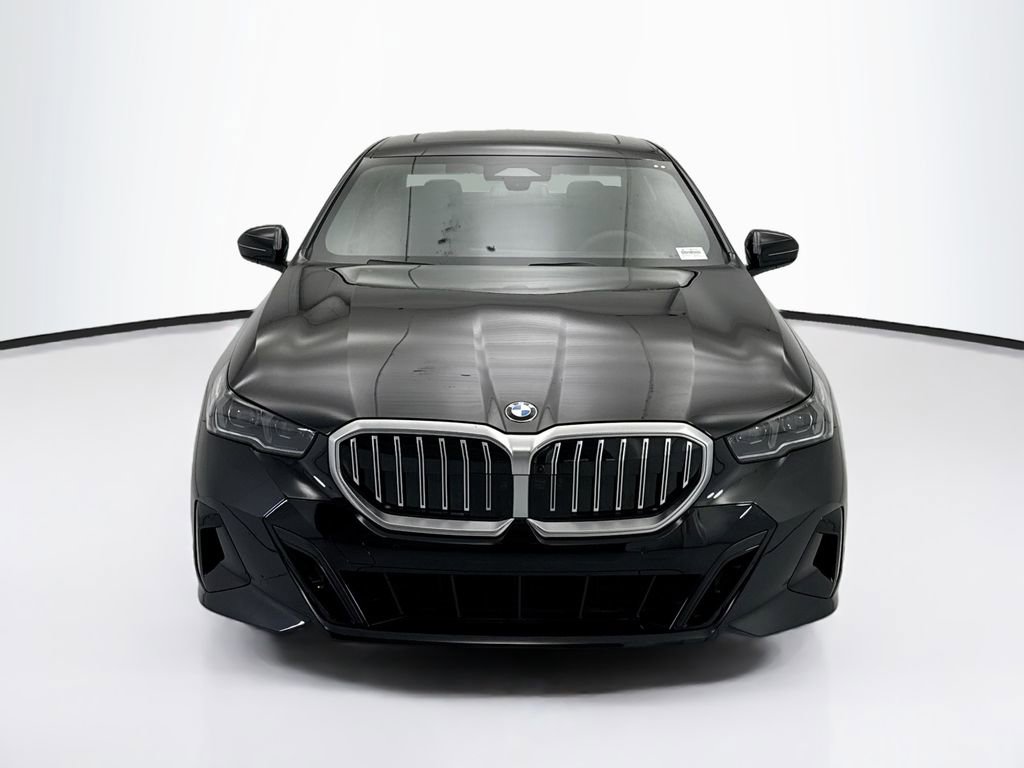 New 2026 BMW 530i xDrive w/ M Sport Package AWD/4WD image 2