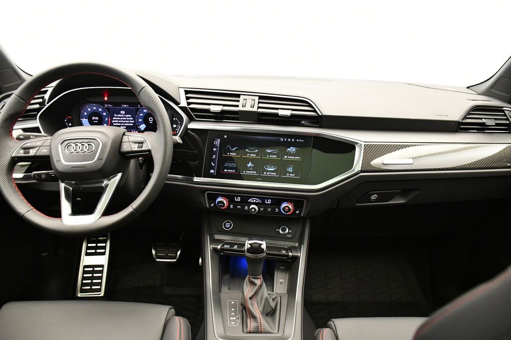 Used 2025 Audi Q3 2.0T Premium Plus w/ Premium Plus Package image 20