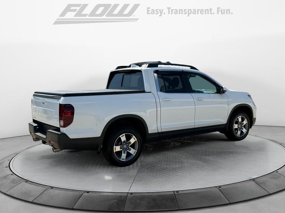 Certified 2025 Honda Ridgeline RTL image 9