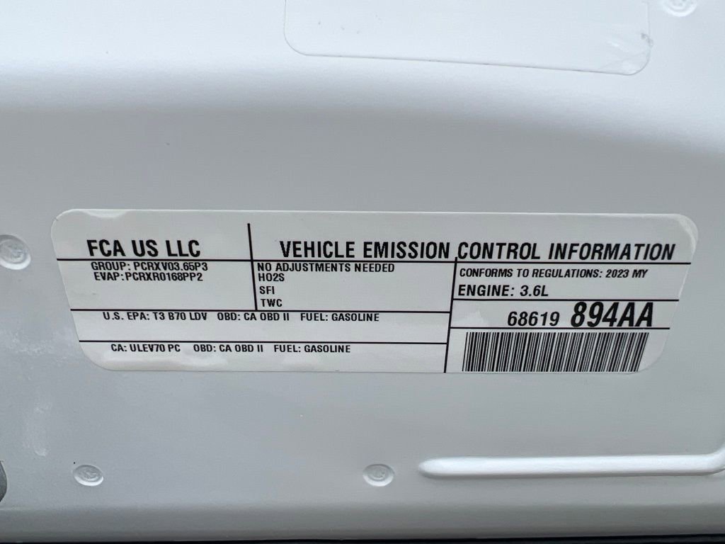 Used 2023 Dodge Challenger SXT w/ Blacktop Package image 25