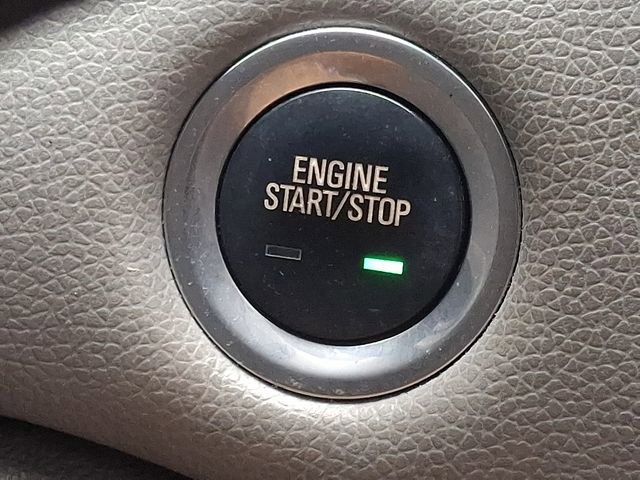 Used 2017 Chevrolet Malibu Premier w/ Driver Confidence Package image 23