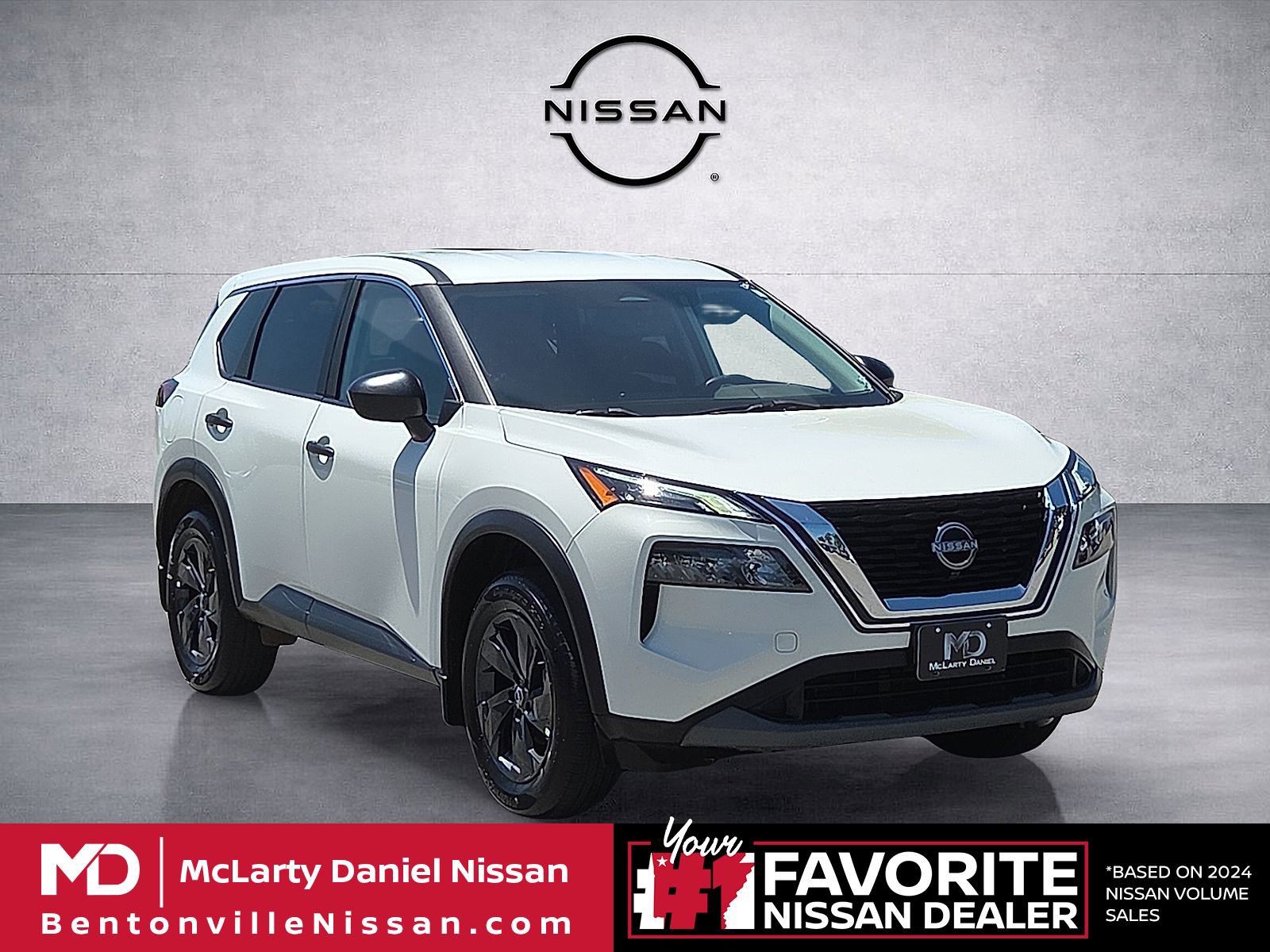 Used 2023 Nissan Rogue S AWD/4WD image 1