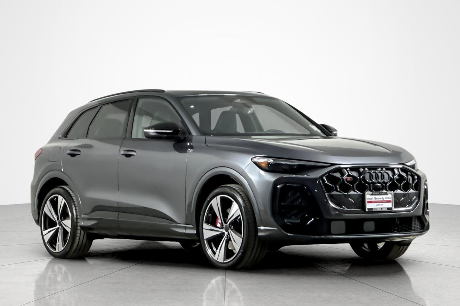 New 2026 Audi SQ5 Premium Plus image 2