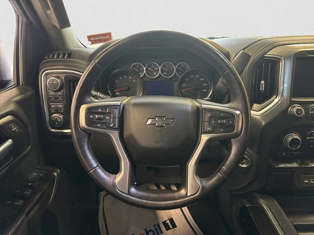 Used 2022 Chevrolet Silverado 1500 LT Trail Boss w/ Bed Protection Package AWD/4WD image 12