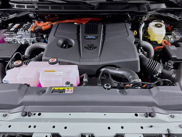 New 2026 Toyota Tundra Limited image 32