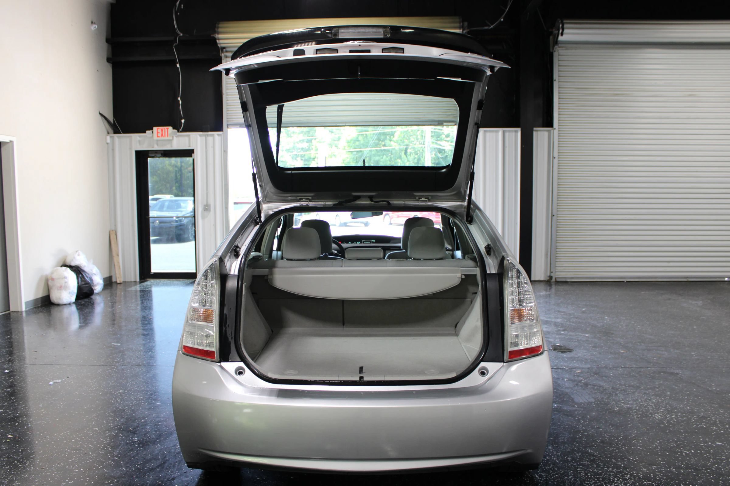 Used 2010 Toyota Prius Three FWD image 24