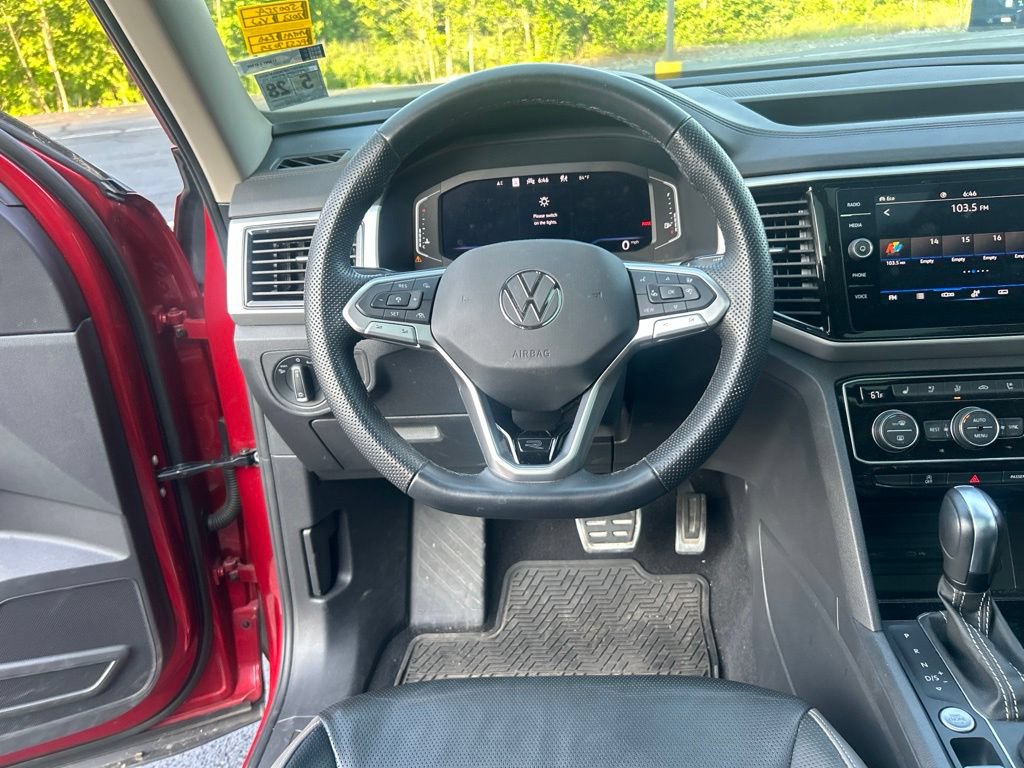 Used 2023 Volkswagen Atlas SEL Premium AWD/4WD image 14