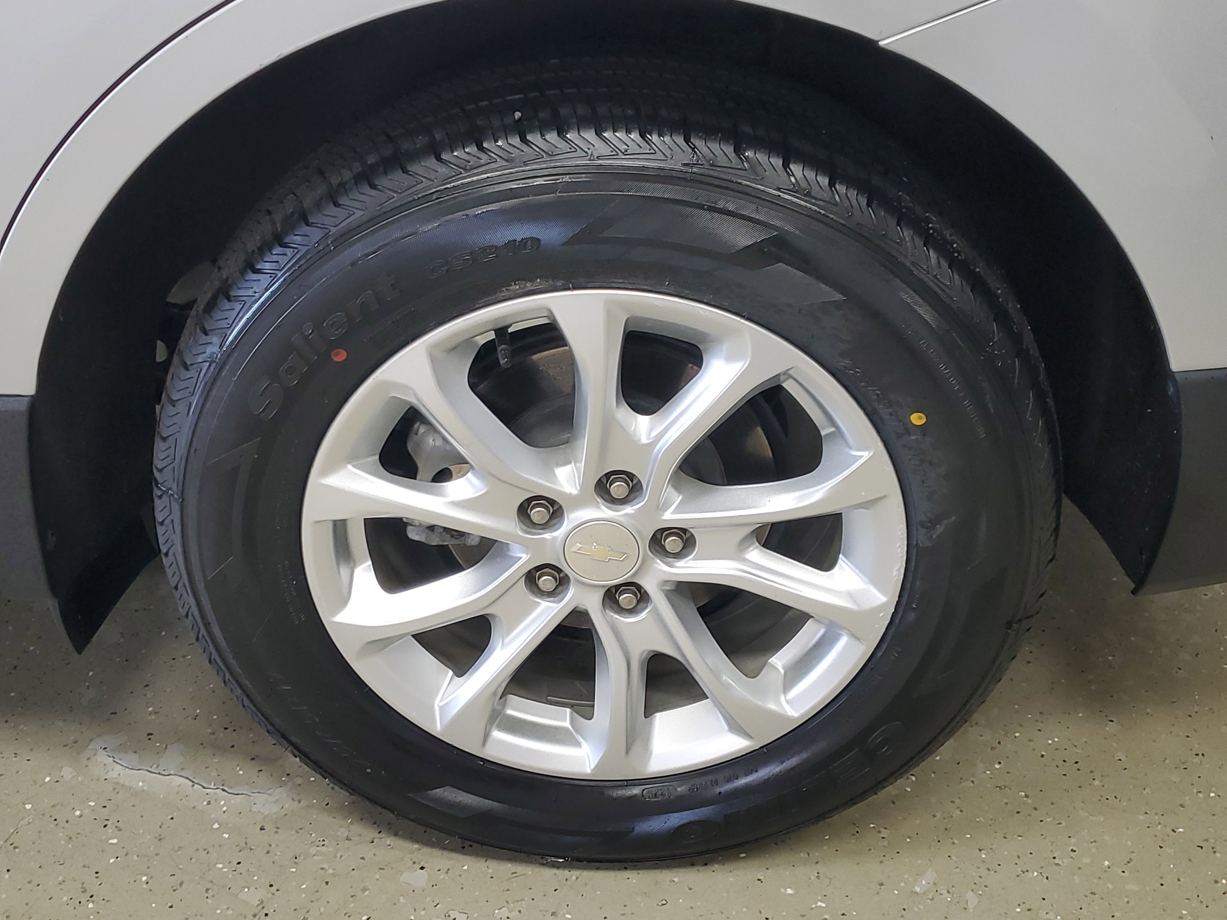 Used 2021 Chevrolet Equinox LT FWD image 6