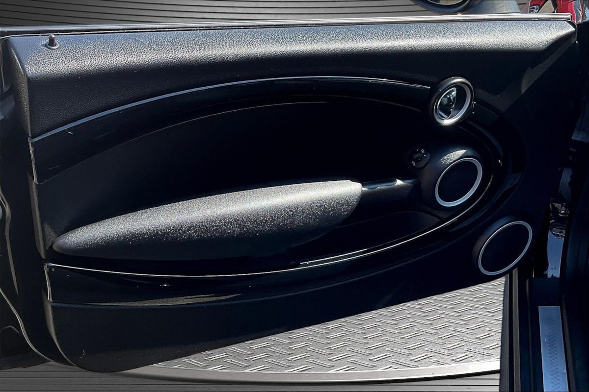 Used 2012 MINI Cooper Clubman S FWD image 19