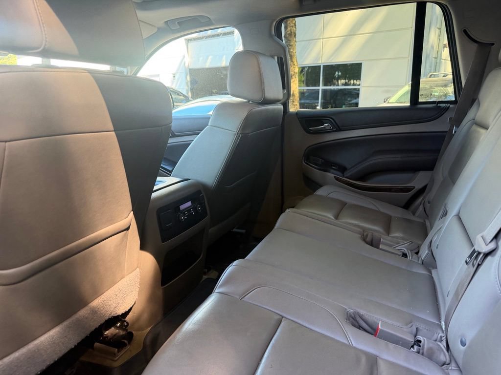 Used 2016 Chevrolet Tahoe LT w/ Luxury Package AWD/4WD image 16