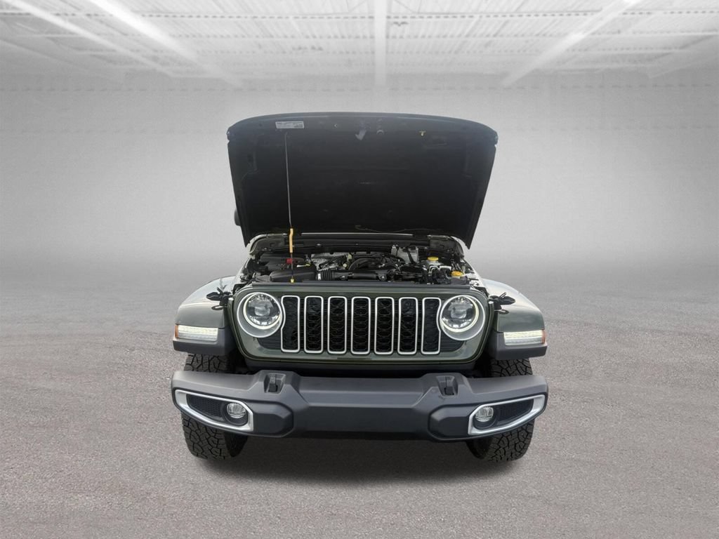 Used 2024 Jeep Wrangler Unlimited Sahara AWD/4WD image 62