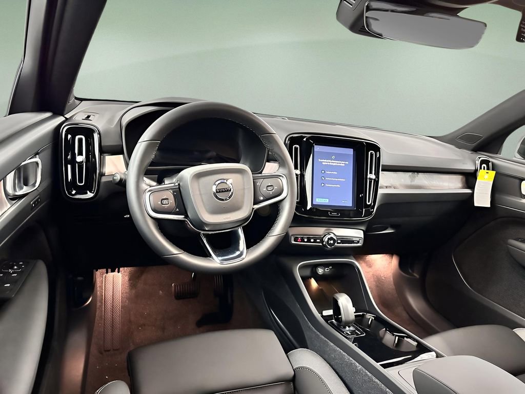 New 2024 Volvo XC40 Recharge Core w/ Protection Package Premier image 25