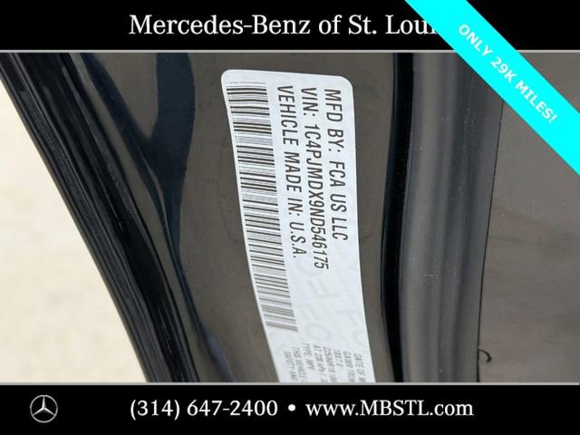 Used 2022 Jeep Cherokee Limited image 25