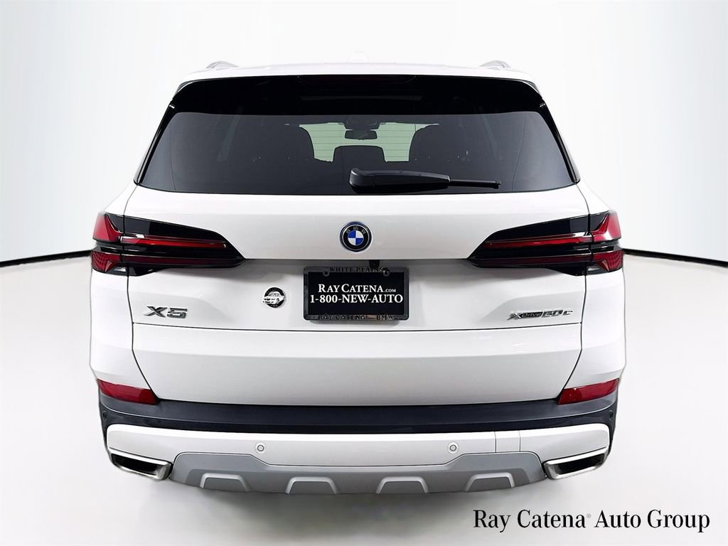 Certified 2024 BMW X5 xDrive50e w/ Premium Package image 6