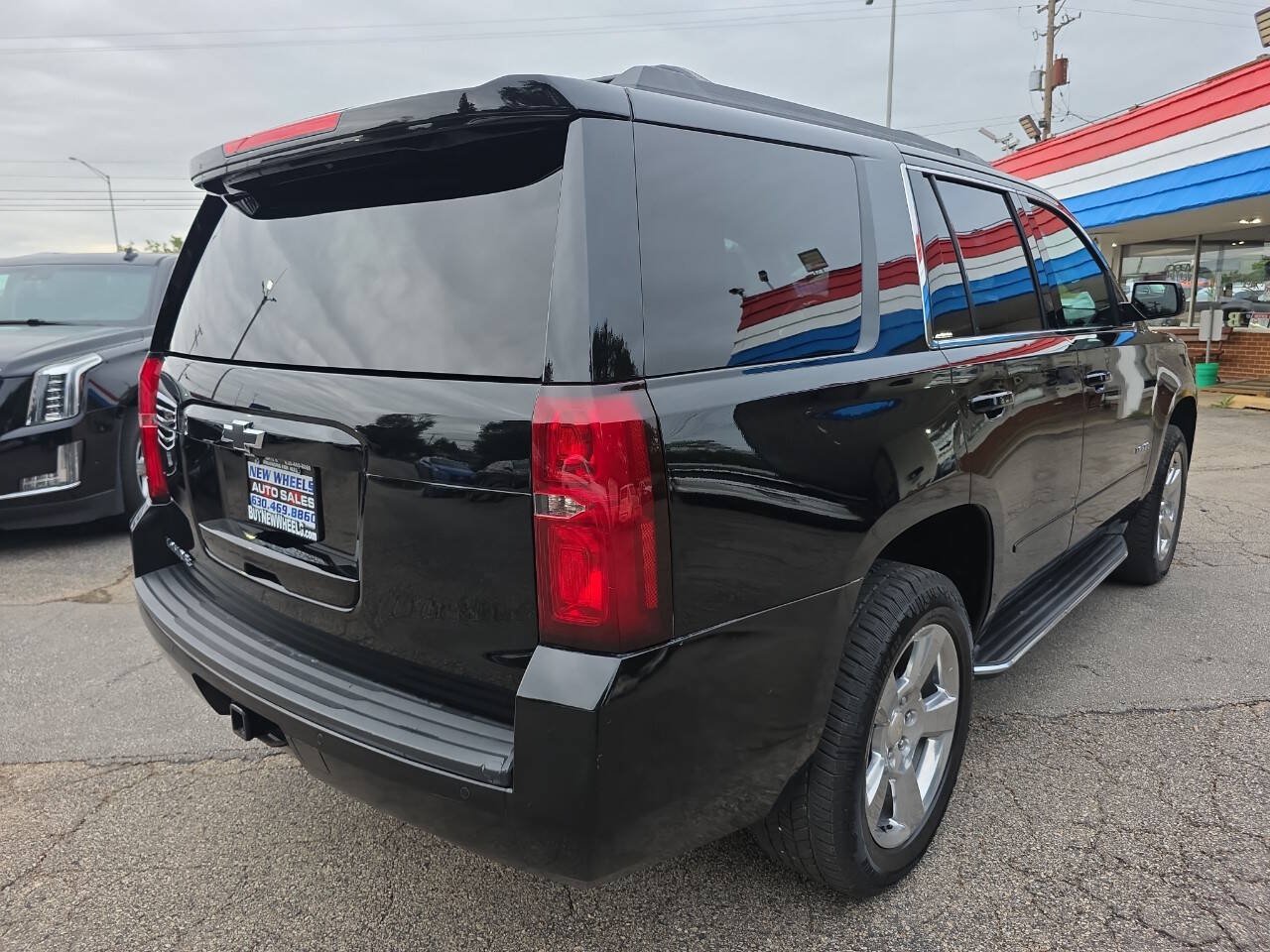 Used 2017 Chevrolet Tahoe LS w/ All-Season Package AWD/4WD image 18