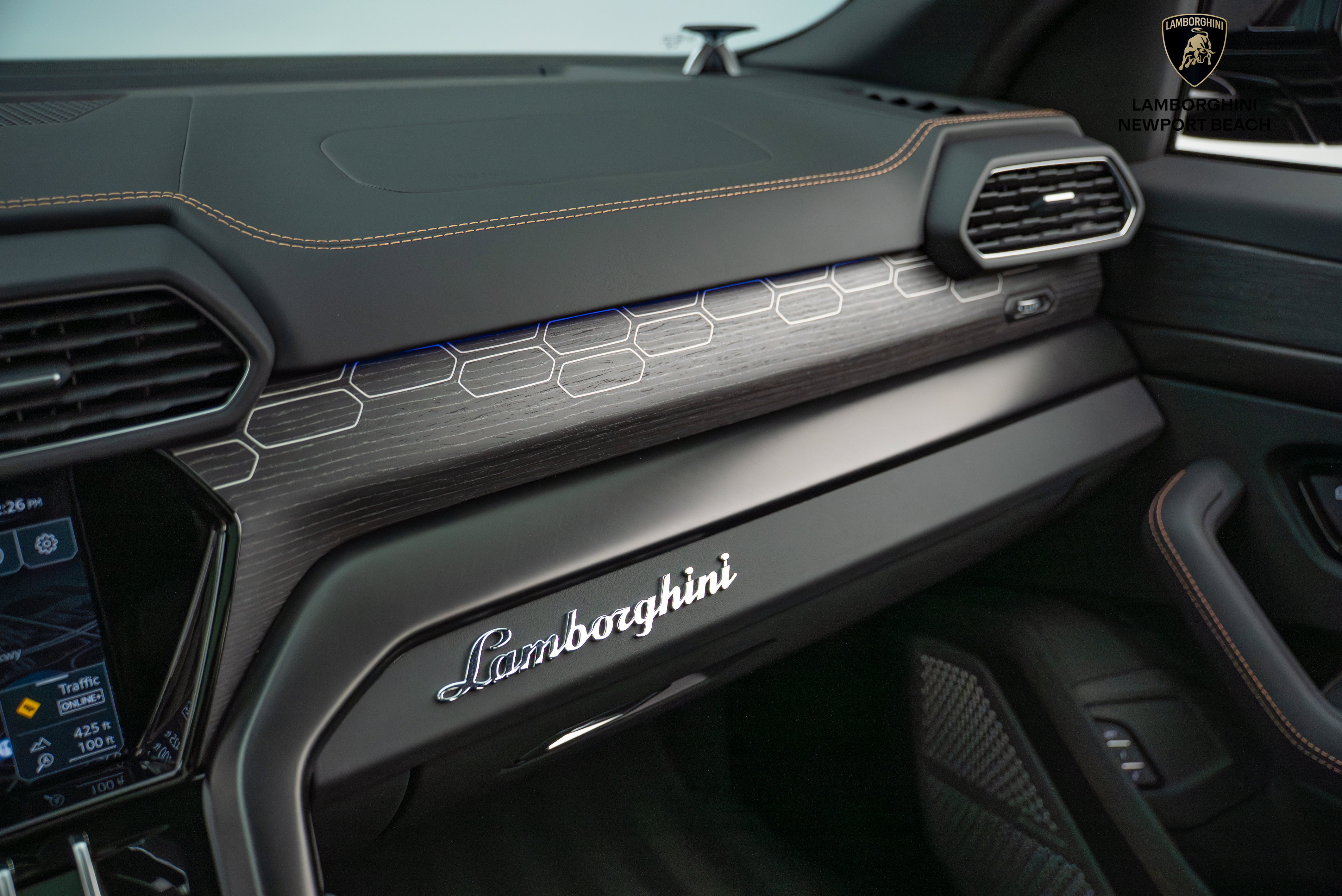 Used 2024 Lamborghini Urus S image 32