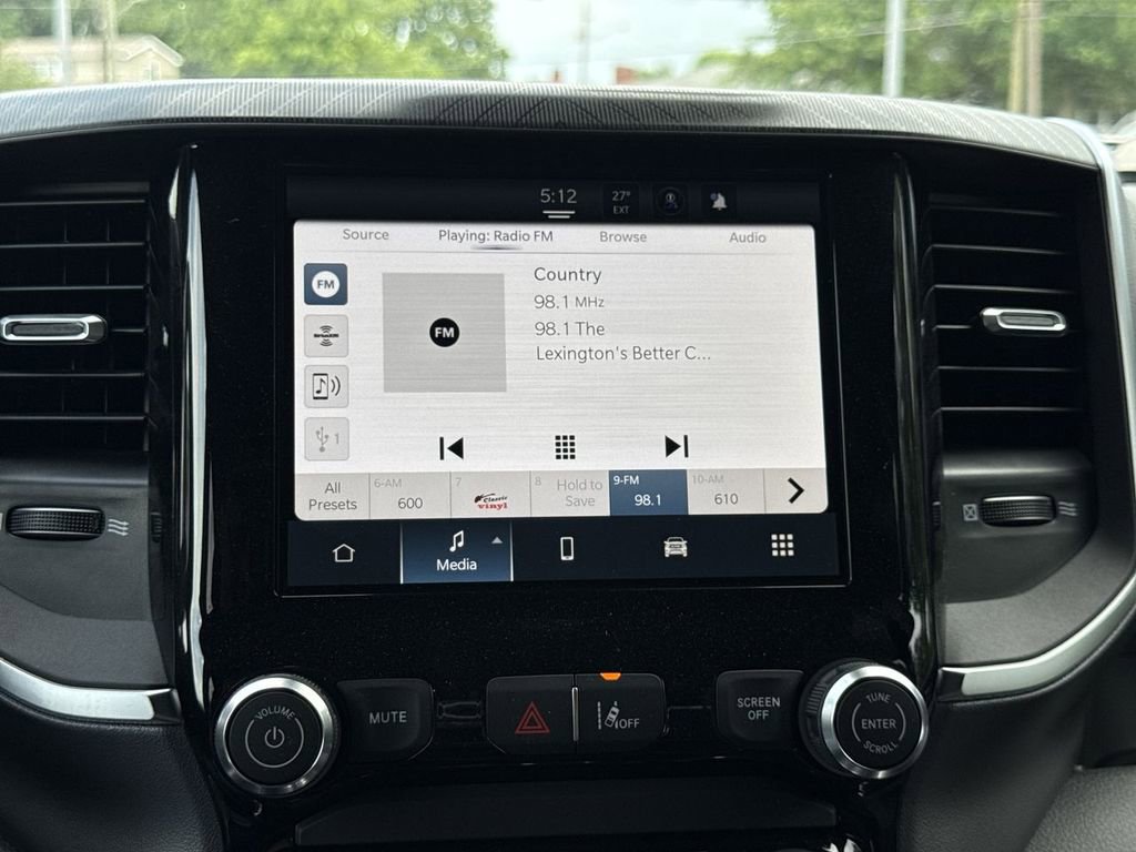 New 2026 RAM 1500 Express AWD/4WD image 27