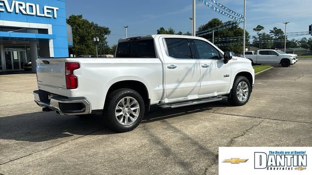 Used 2021 Chevrolet Silverado 1500 LTZ w/ LTZ Premium Package AWD/4WD image 32