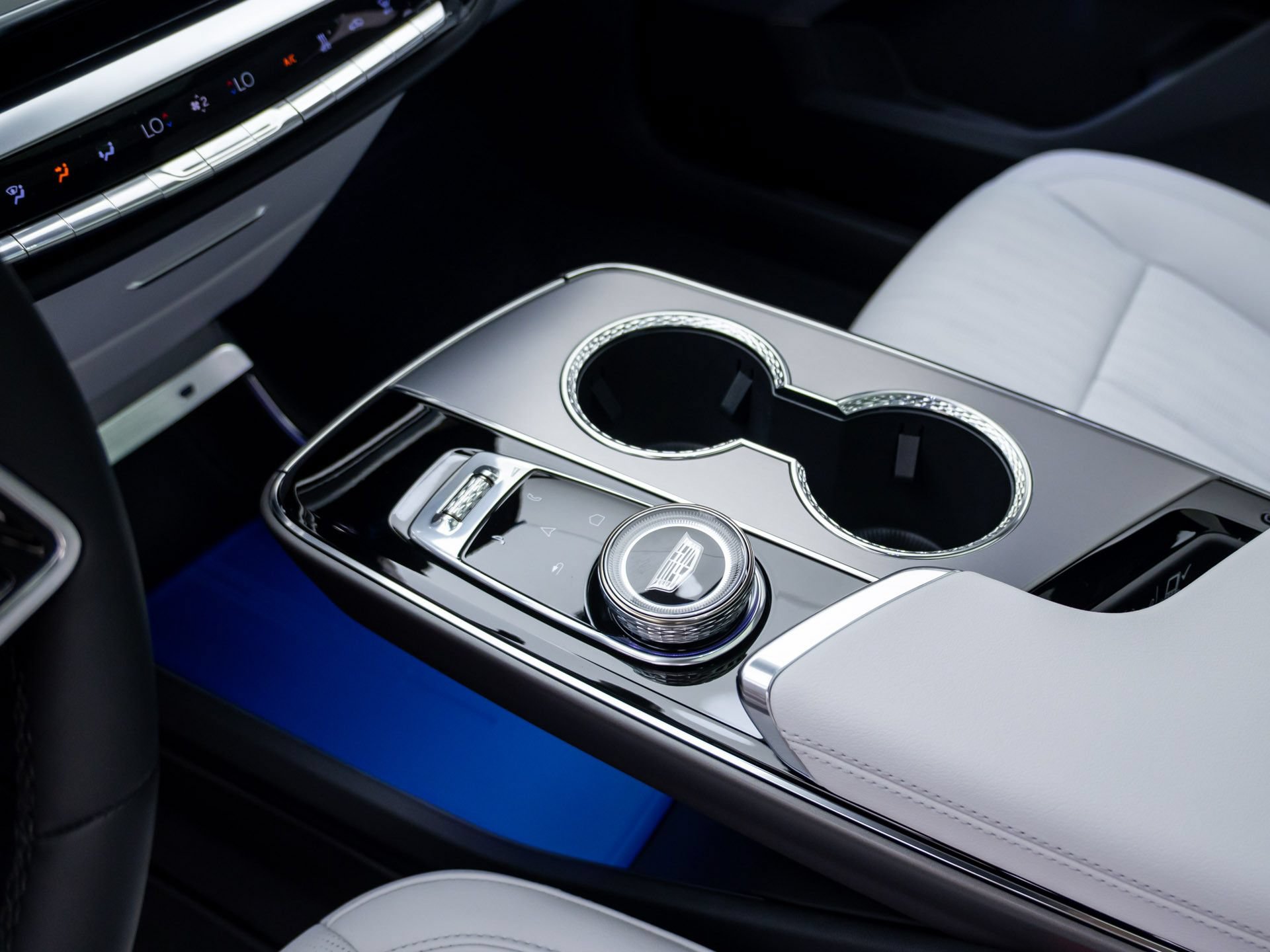 New 2027 Cadillac Lyriq Premium Sport AWD/4WD image 12
