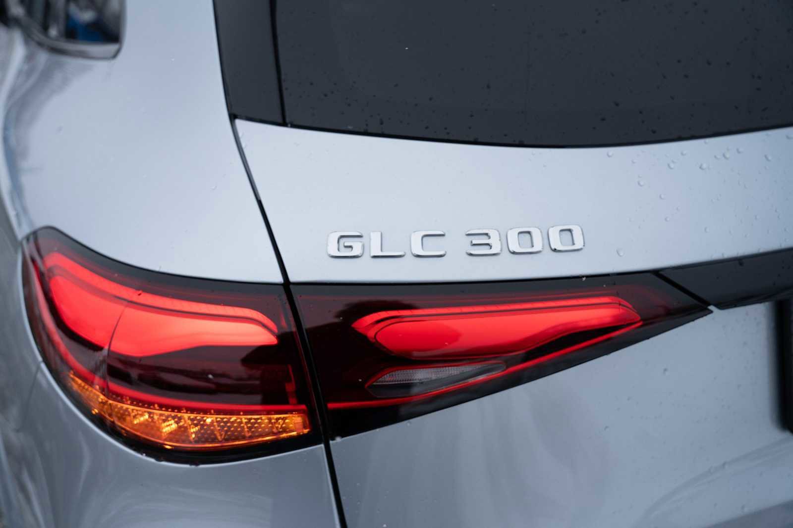 New 2026 Mercedes-Benz GLC 300 4MATIC image 12