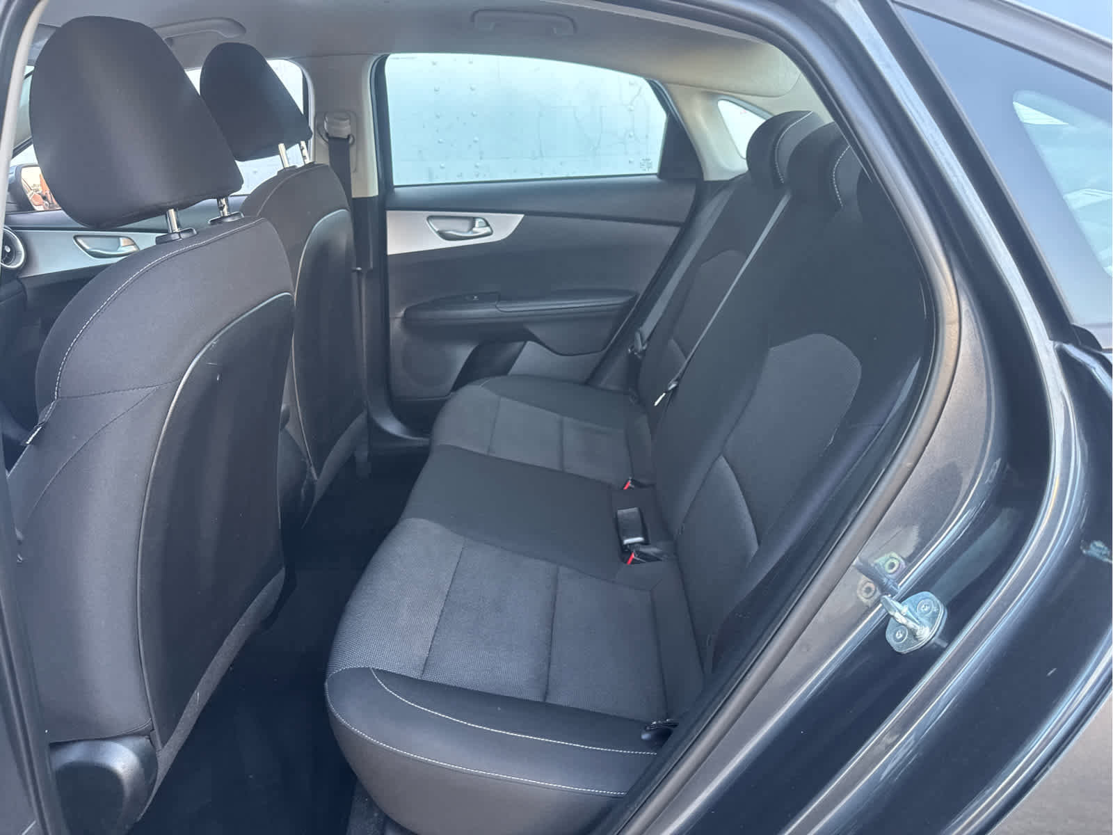 Used 2023 Kia Forte LXS w/ LXS Technology Package FWD image 31