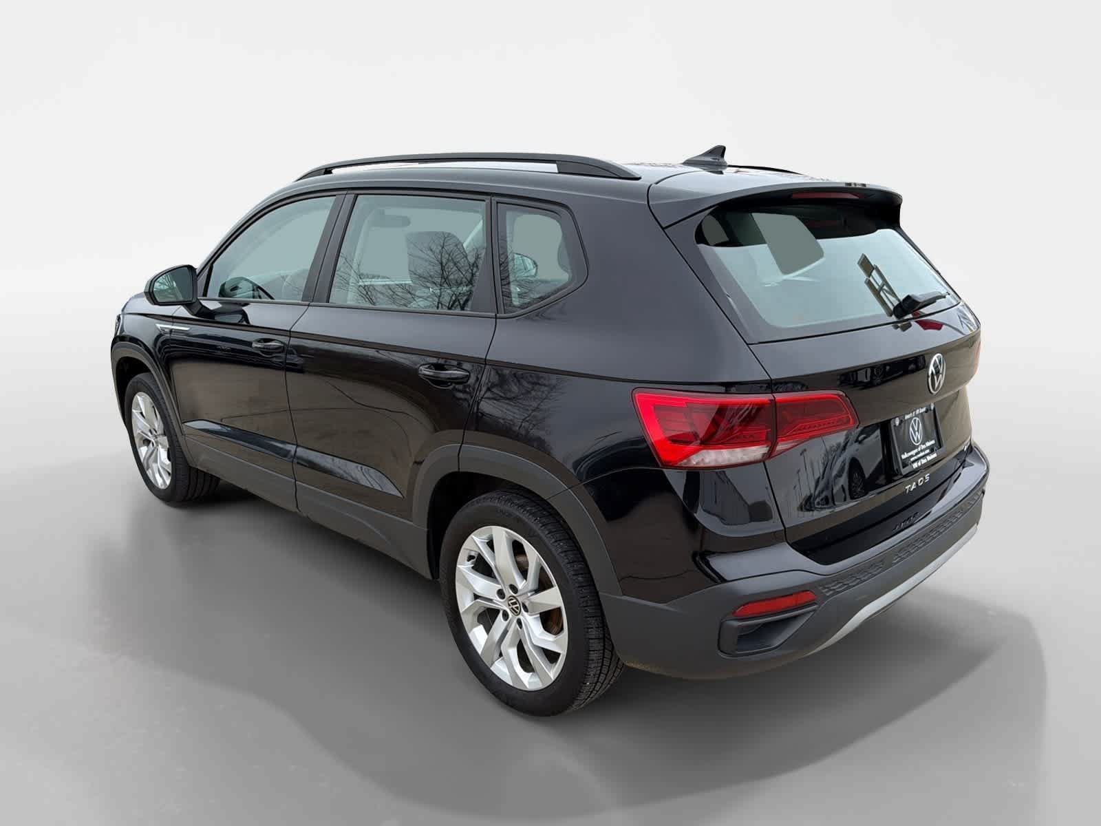 Used 2023 Volkswagen Taos S AWD/4WD image 4