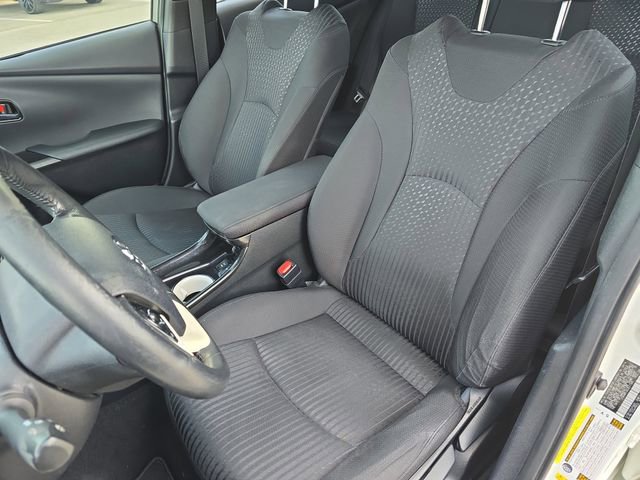 Used 2016 Toyota Prius Four image 14